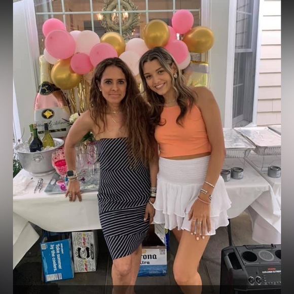 Meet your Posher, Lee - Picture 3 of 11